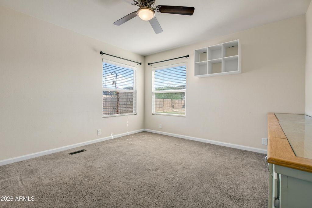 Image 15 of property listing at 5885 N ROBIN LYNN Lane, Rimrock, AZ 86335