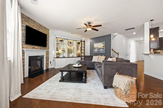 13403 Highflyer Woods Lane, Charlotte, NC 28278