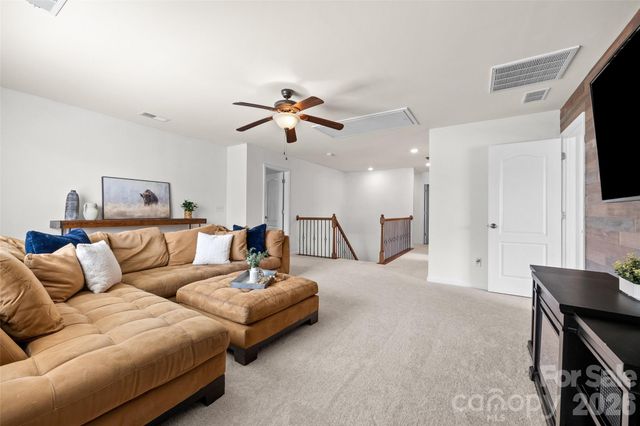 13403 Highflyer Woods Lane, Charlotte, NC 28278
