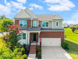 13403 Highflyer Woods Lane, Charlotte, NC 28278