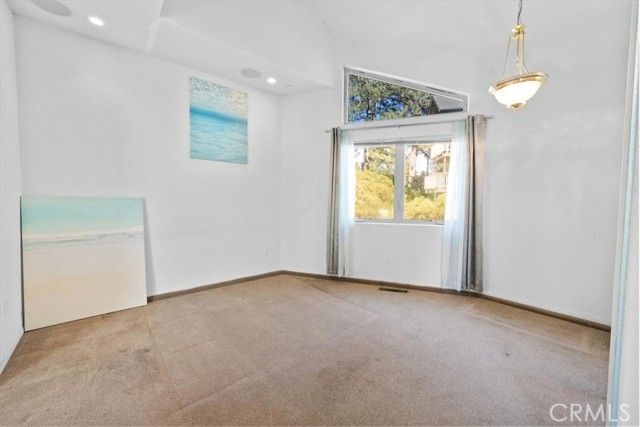 38512 North Shore Drive, Fawnskin, CA 92333