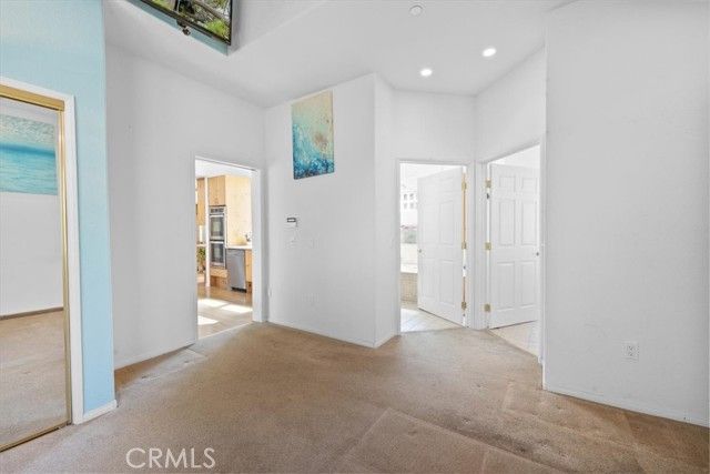 38512 North Shore Drive, Fawnskin, CA 92333