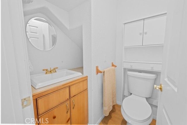 38512 North Shore Drive, Fawnskin, CA 92333