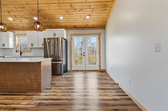 4249 State Highway 1651, Pine Knot, KY 42635