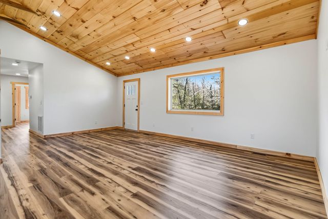 4249 State Highway 1651, Pine Knot, KY 42635