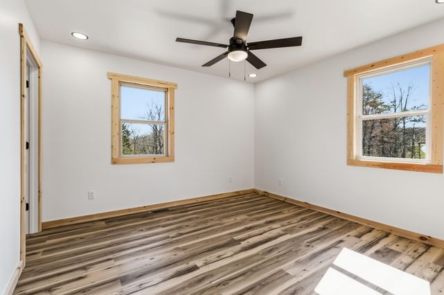 4249 State Highway 1651, Pine Knot, KY 42635