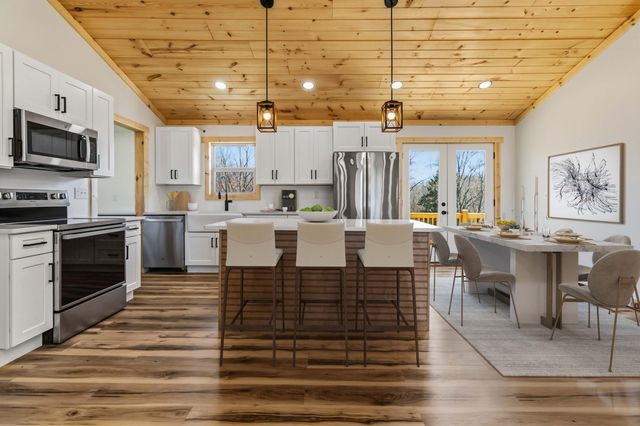 4249 State Highway 1651, Pine Knot, KY 42635