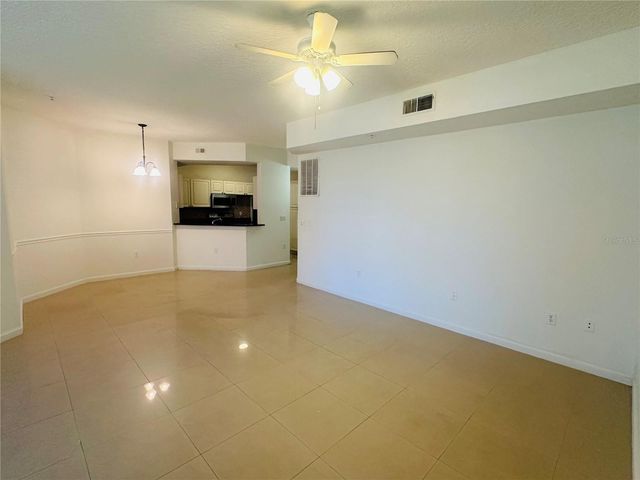 5560 METROWEST BOULEVARD 101, Orlando, FL 32811