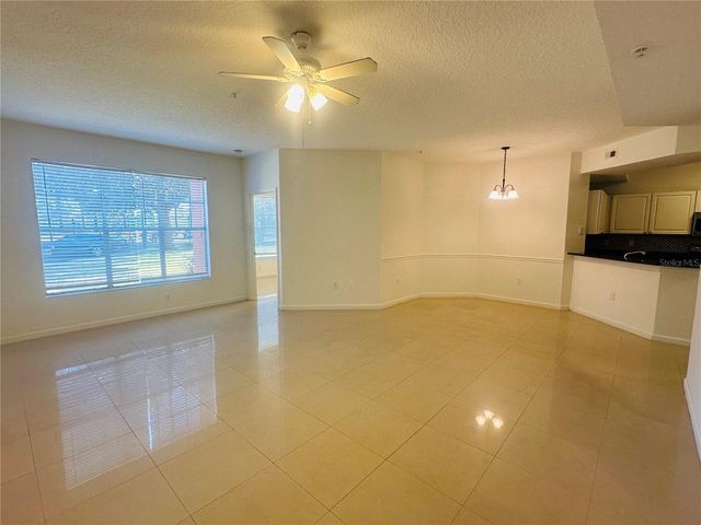 5560 METROWEST BOULEVARD 101, Orlando, FL 32811