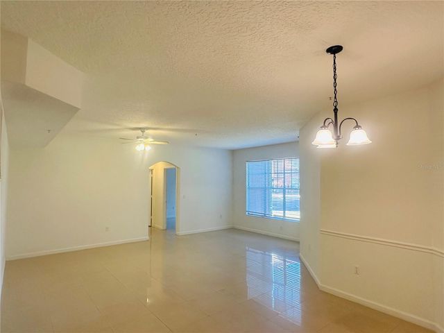 5560 METROWEST BOULEVARD 101, Orlando, FL 32811