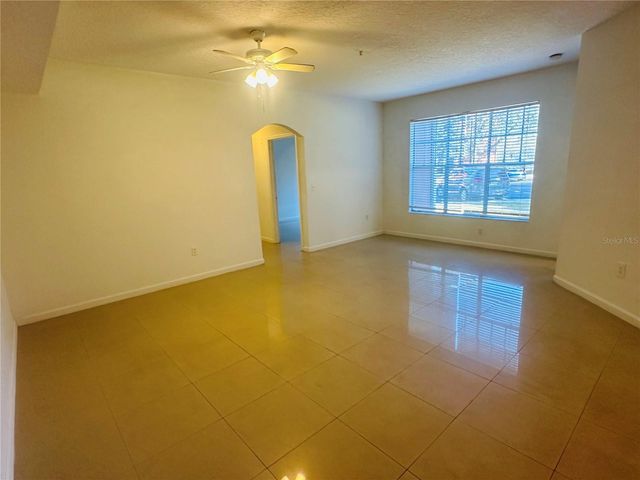 5560 METROWEST BOULEVARD 101, Orlando, FL 32811