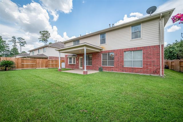 9218 Memorial Pines Way, Spring, TX 77379