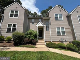 302 WEXFORD CT #302, Aston, PA 19014