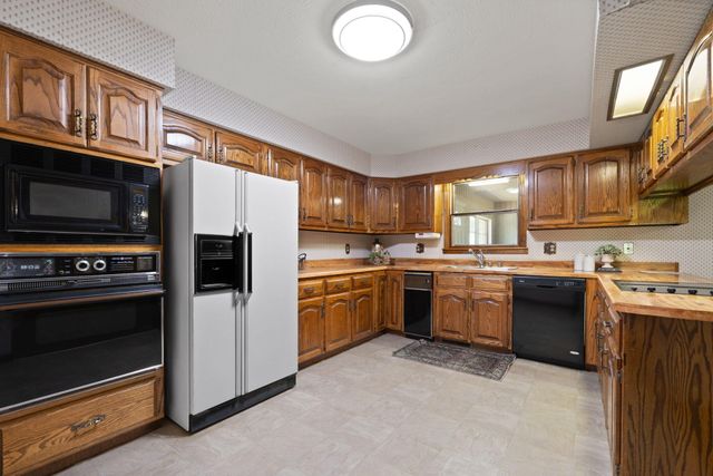172 Walden Lane, Bronston, KY 42518