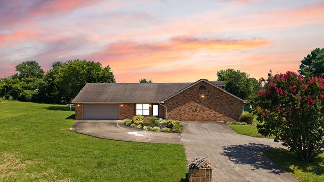 172 Walden Lane, Bronston, KY 42518