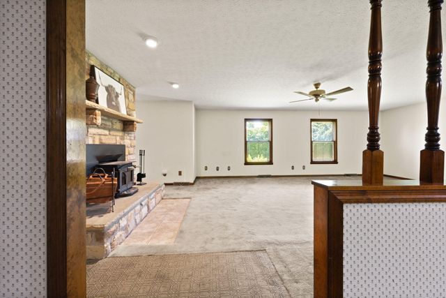 172 Walden Lane, Bronston, KY 42518