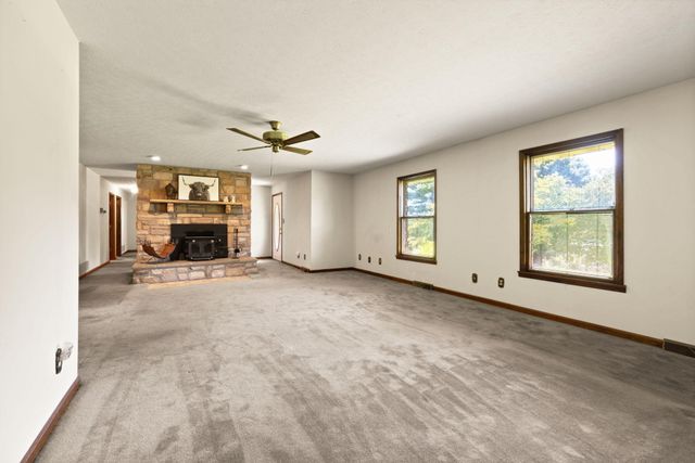 172 Walden Lane, Bronston, KY 42518