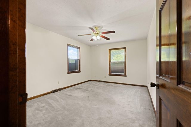 172 Walden Lane, Bronston, KY 42518