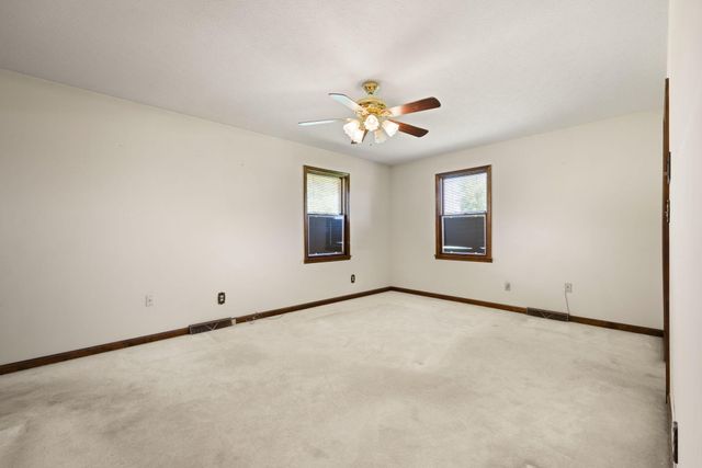 172 Walden Lane, Bronston, KY 42518