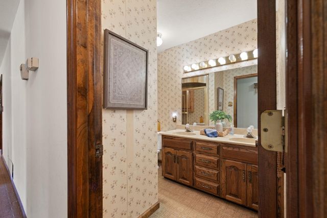 172 Walden Lane, Bronston, KY 42518