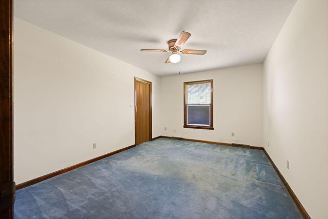 172 Walden Lane, Bronston, KY 42518