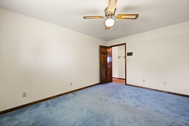 172 Walden Lane, Bronston, KY 42518
