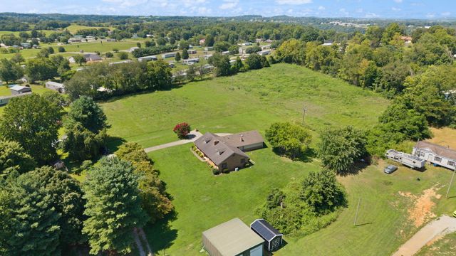 172 Walden Lane, Bronston, KY 42518