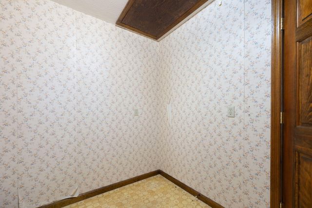 172 Walden Lane, Bronston, KY 42518