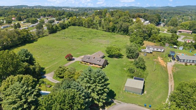 172 Walden Lane, Bronston, KY 42518