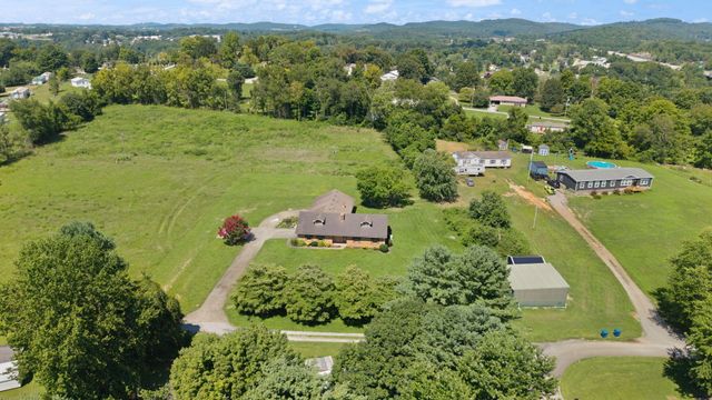 172 Walden Lane, Bronston, KY 42518