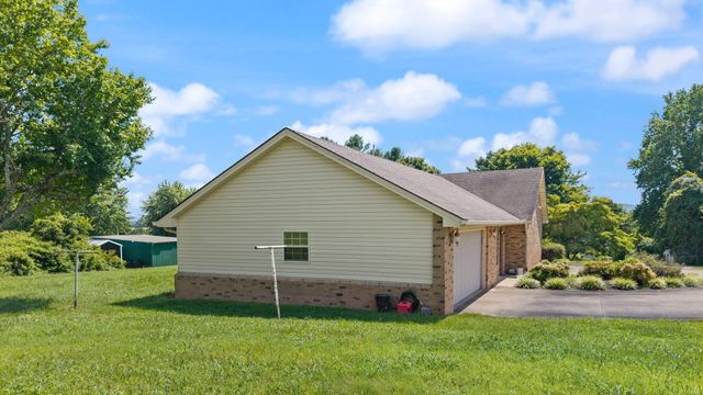 172 Walden Lane, Bronston, KY 42518