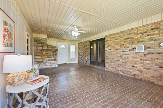 172 Walden Lane, Bronston, KY 42518