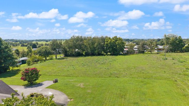 172 Walden Lane, Bronston, KY 42518