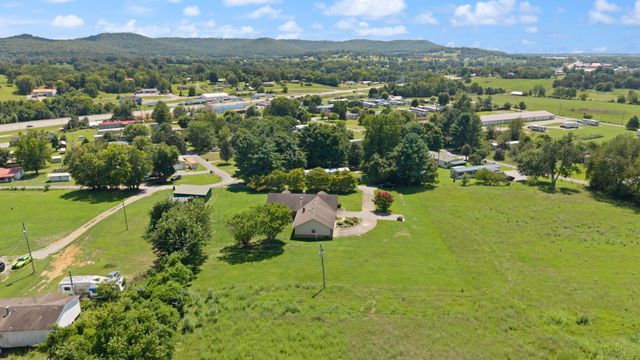 172 Walden Lane, Bronston, KY 42518