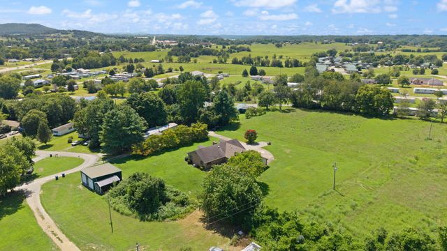 172 Walden Lane, Bronston, KY 42518