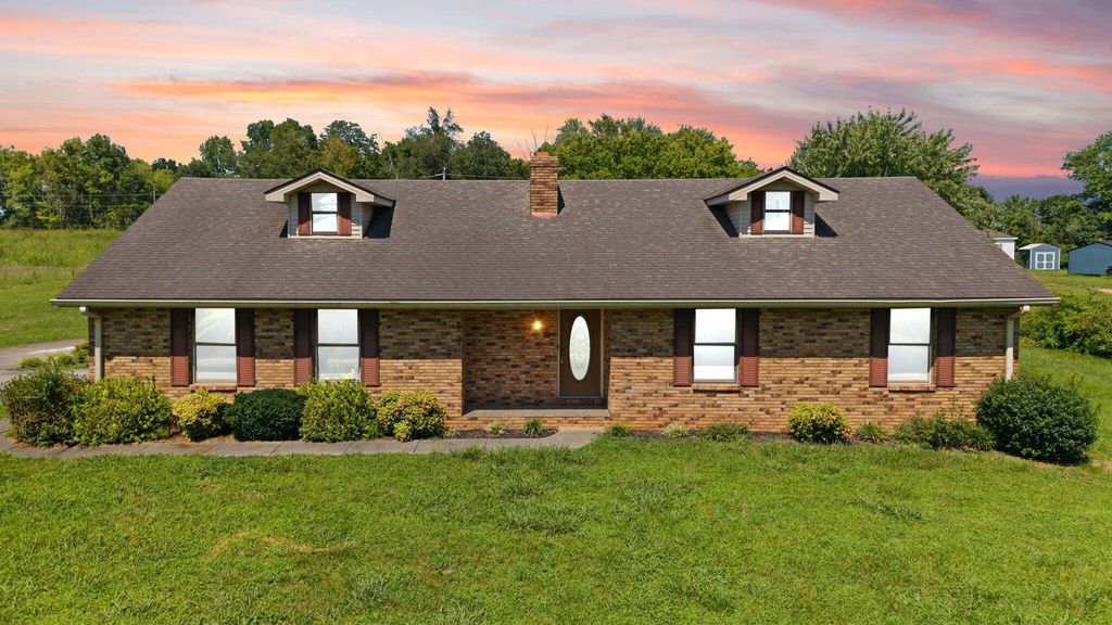 172 Walden Lane, Bronston, KY 42518