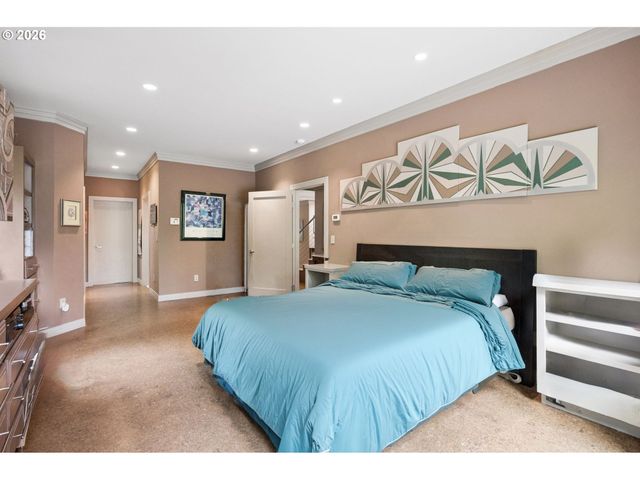 20088 S ATHENS Dr, Oregon City, OR 97045