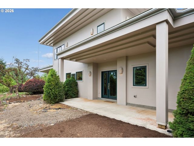 20088 S ATHENS Dr, Oregon City, OR 97045