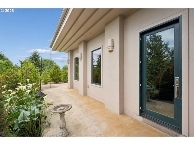 20088 S ATHENS Dr, Oregon City, OR 97045