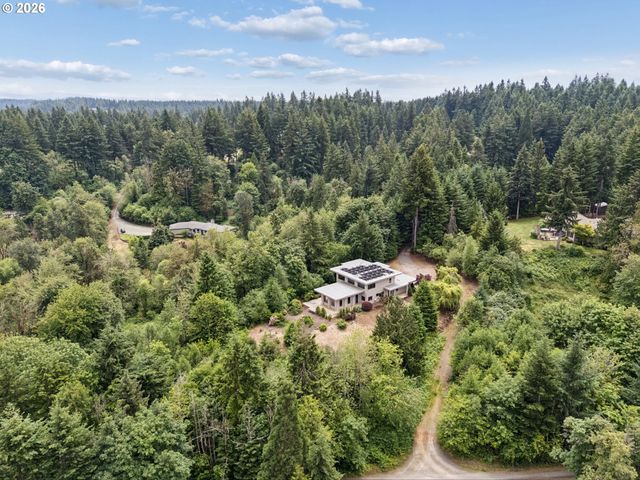 20088 S ATHENS Dr, Oregon City, OR 97045