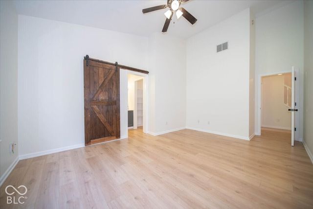 1142 Crestwood Drive, Greenwood, IN 46143