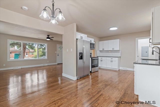3413 FRONTIER ST, Cheyenne, WY 82001