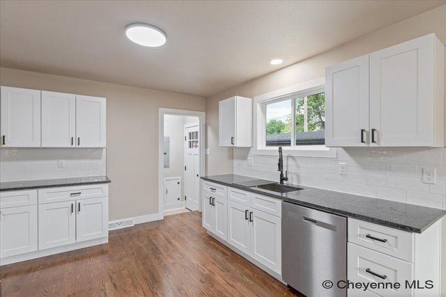3413 FRONTIER ST, Cheyenne, WY 82001