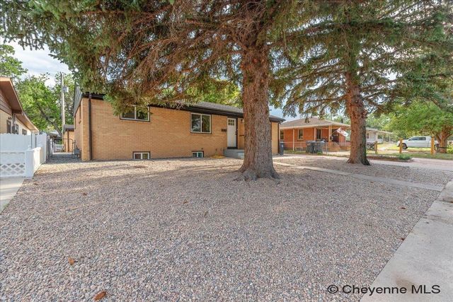 3413 FRONTIER ST, Cheyenne, WY 82001