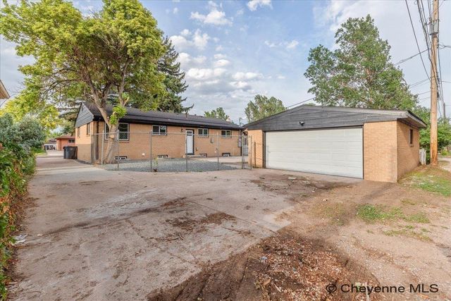 3413 FRONTIER ST, Cheyenne, WY 82001