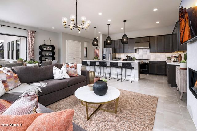 11103 E UTAH Avenue, Mesa, AZ 85212