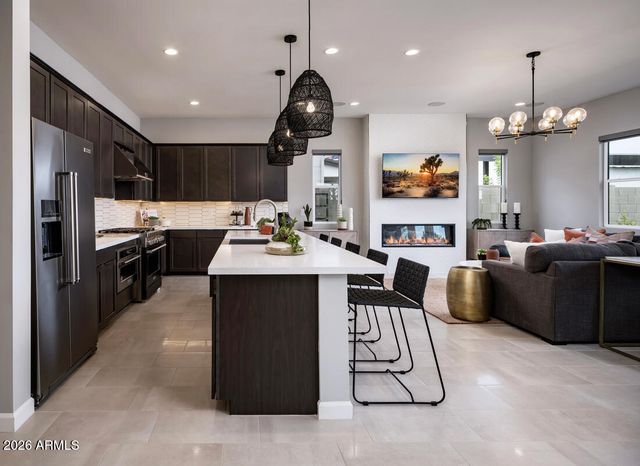 11103 E UTAH Avenue, Mesa, AZ 85212