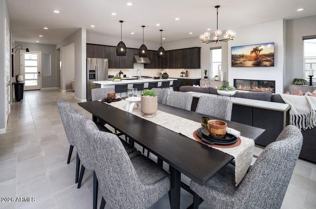 11103 E UTAH Avenue, Mesa, AZ 85212