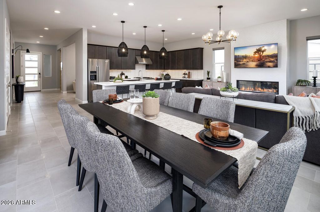 Image 8 of property listing at 11103 E UTAH Avenue, Mesa, AZ 85212