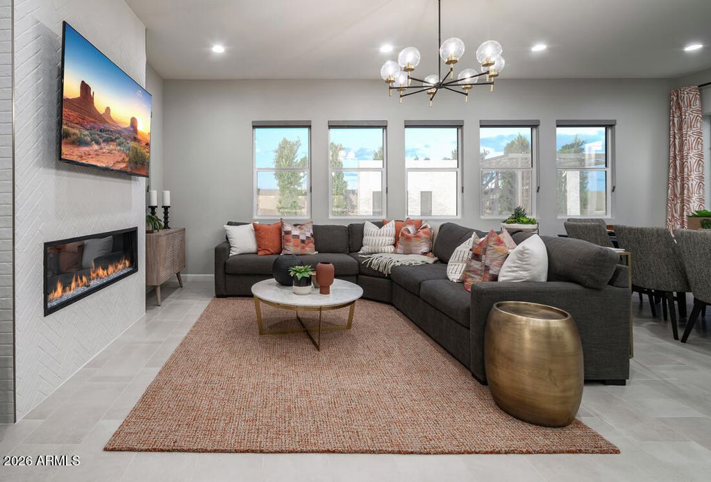 Image 9 of property listing at 11103 E UTAH Avenue, Mesa, AZ 85212